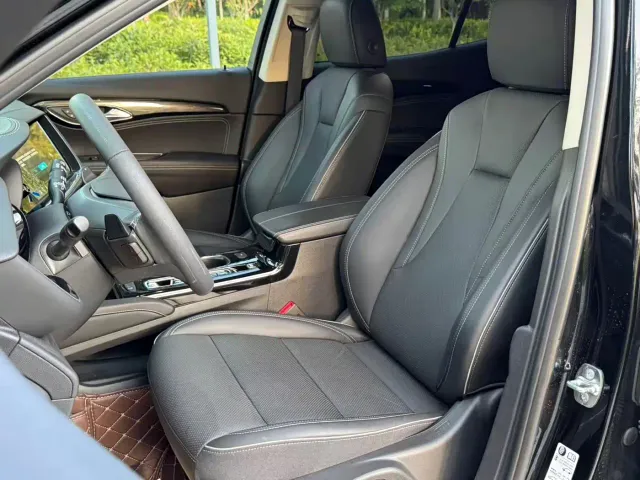 Buick Envision S — Фото автомобиля 19