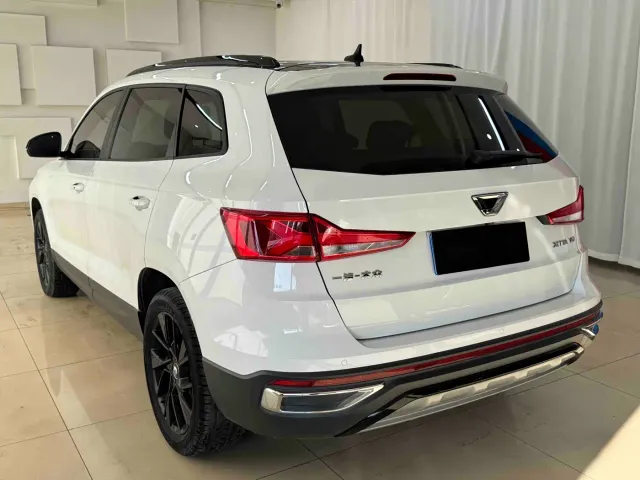 Jetta Jetta VS7 2023 280TSI Auto Comfort Edition — Фото автомобиля 4