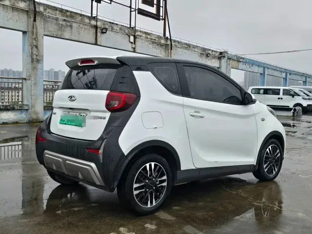 Chery eQ1 — Фото автомобиля 5