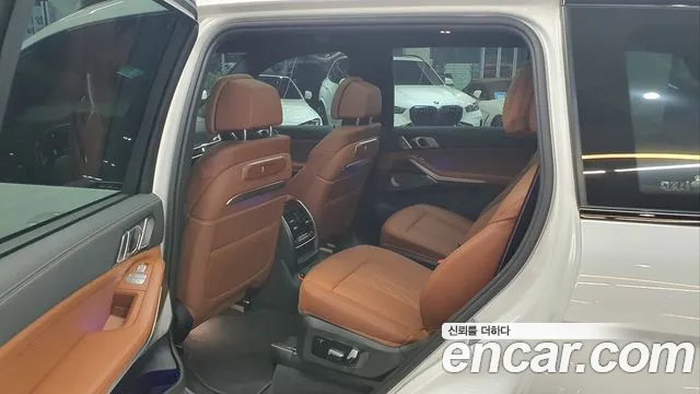 BMW X7 G07 — Фото автомобиля 12