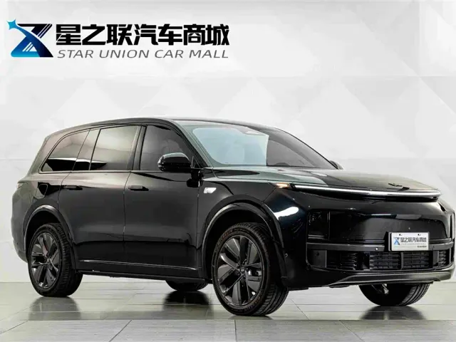 Li Auto L9 — Фото автомобиля 5
