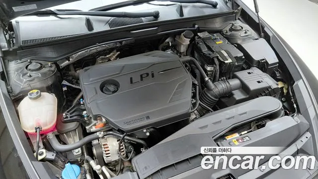 Hyundai Sonata Sonata (DN8) 2.0 LPG(Для проката) — Фото автомобиля 6