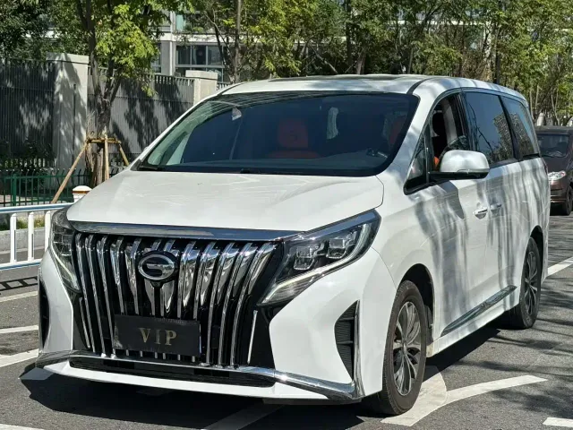 Фотография автомобиля — GAC Trumpchi M8