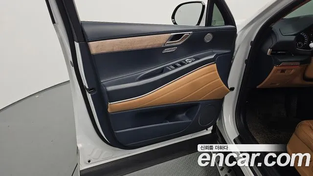 Genesis GV80 3.0 Дизель AWD — Фото автомобиля 22