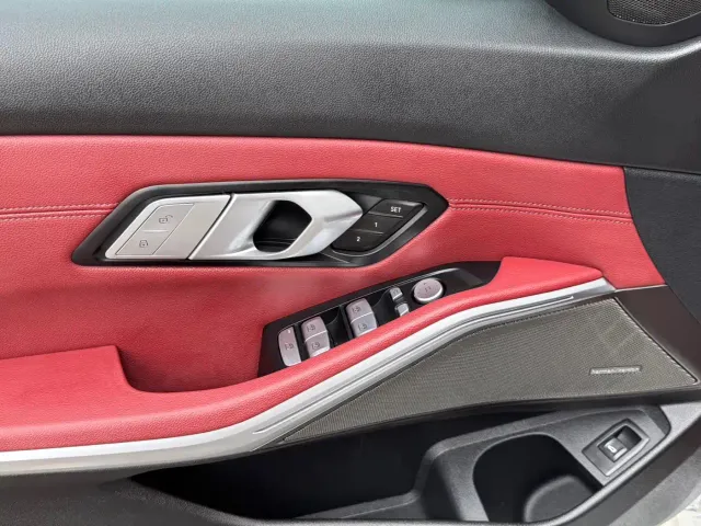 BMW 3 Series — Фото автомобиля 22