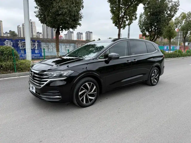 Фотография автомобиля — Volkswagen Viloran