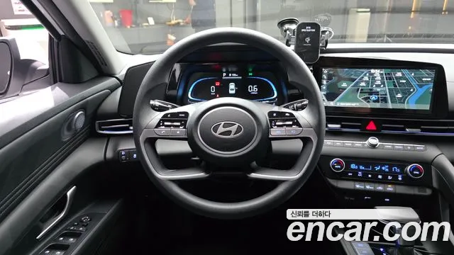 Hyundai Avante — Фото автомобиля 18