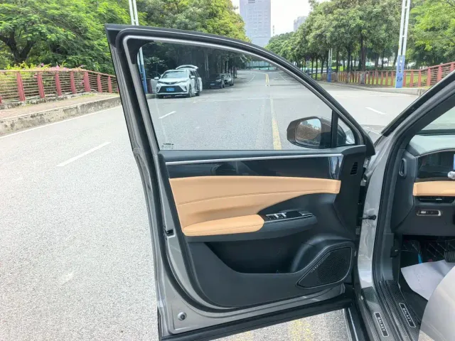 Geely Galaxy L7 — Фото автомобиля 4