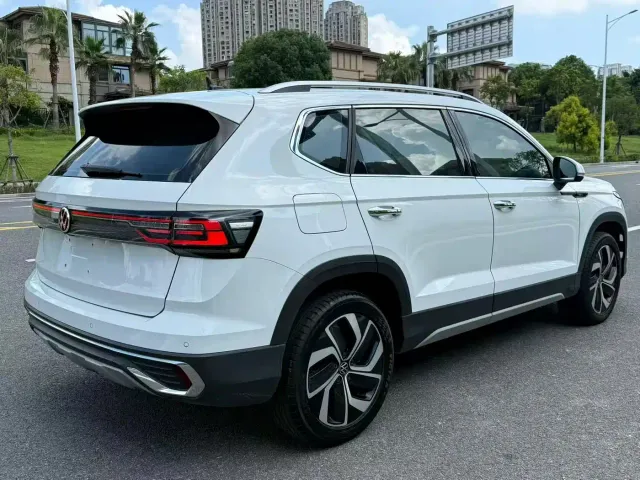 Volkswagen Tharu — Фото автомобиля 4