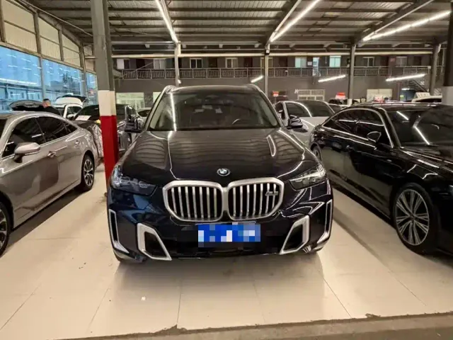 BMW X5 — Фото автомобиля 3