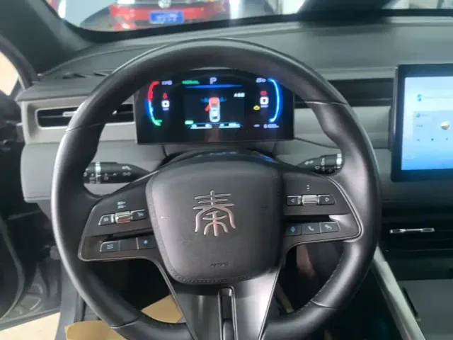BYD Qin PLUS — Фото автомобиля 10