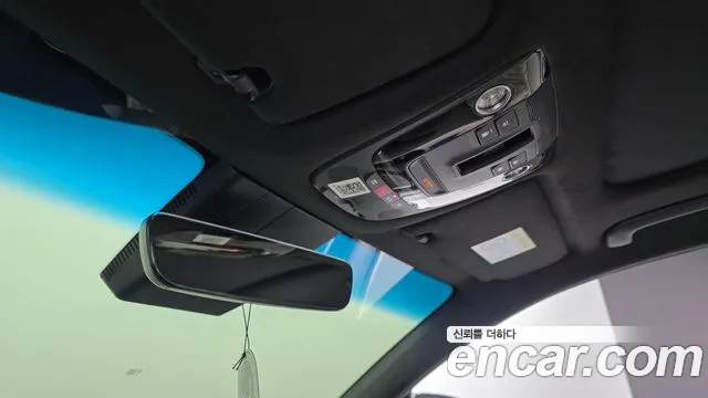 Kia K8 K8 Hybrid — Фото автомобиля 27