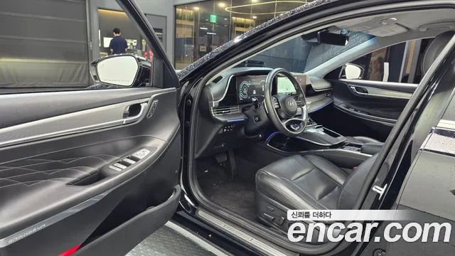 Hyundai Grandeur Grandeur (New) — Фото автомобиля 15