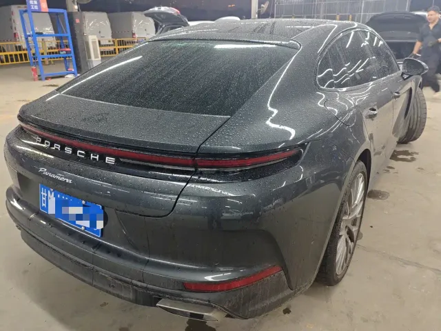 Porsche Panamera — Фото автомобиля 8