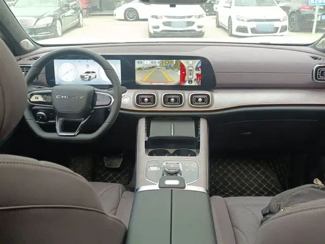 Chery Tiggo 9 — Фото автомобиля 2