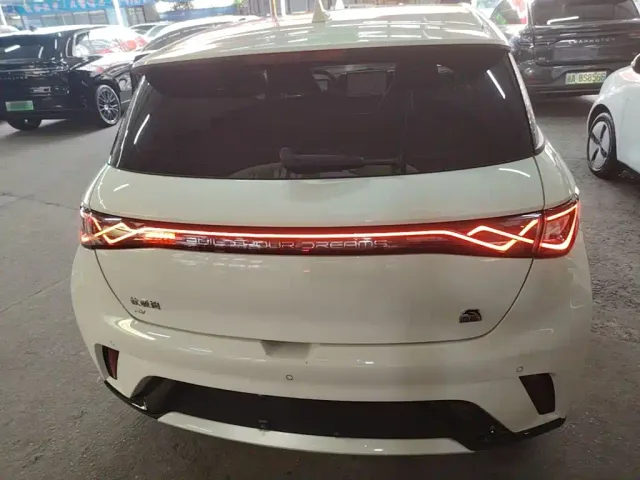 BYD Dolphin — Фото автомобиля 5