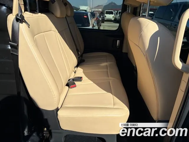 Hyundai Staria — Фото автомобиля 15