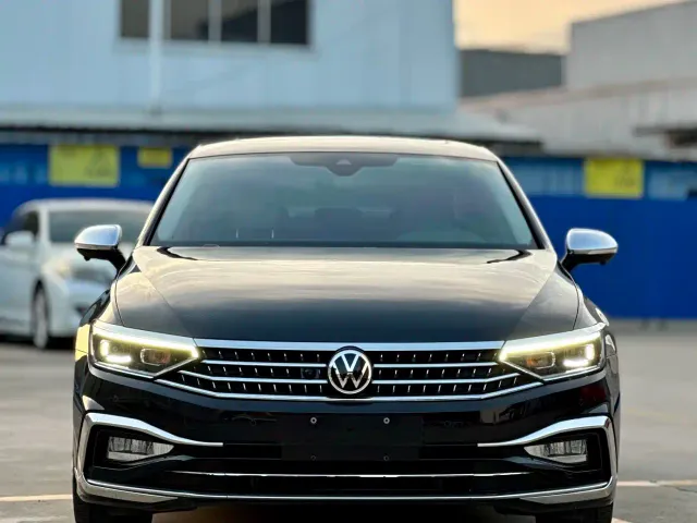 Volkswagen Magotan — Фото автомобиля 2