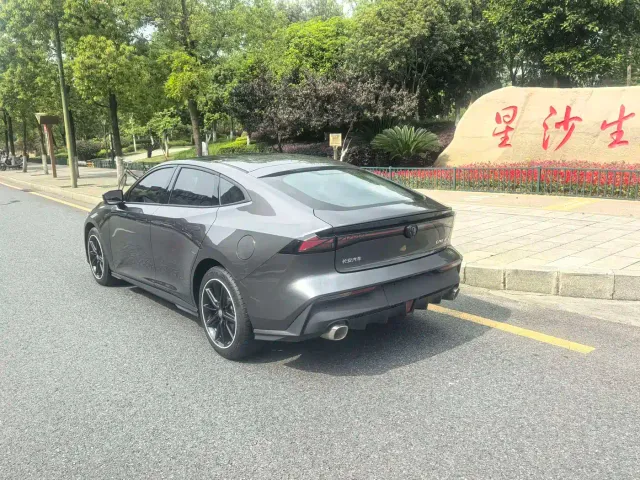 Changan UNI-V — Фото автомобиля 6