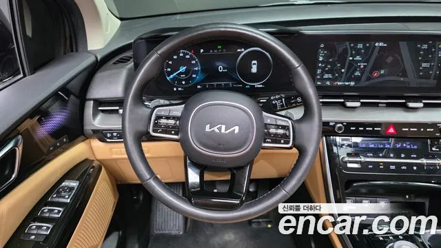 Kia Canival Carnival 4 поколение Дизель 11 мест Signature — Фото автомобиля 13