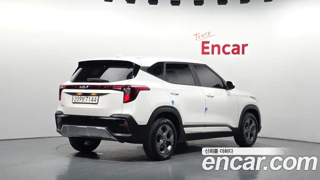 Kia Seltos — Фото автомобиля 2