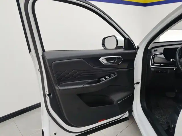 BAIC X7 — Фото автомобиля 7
