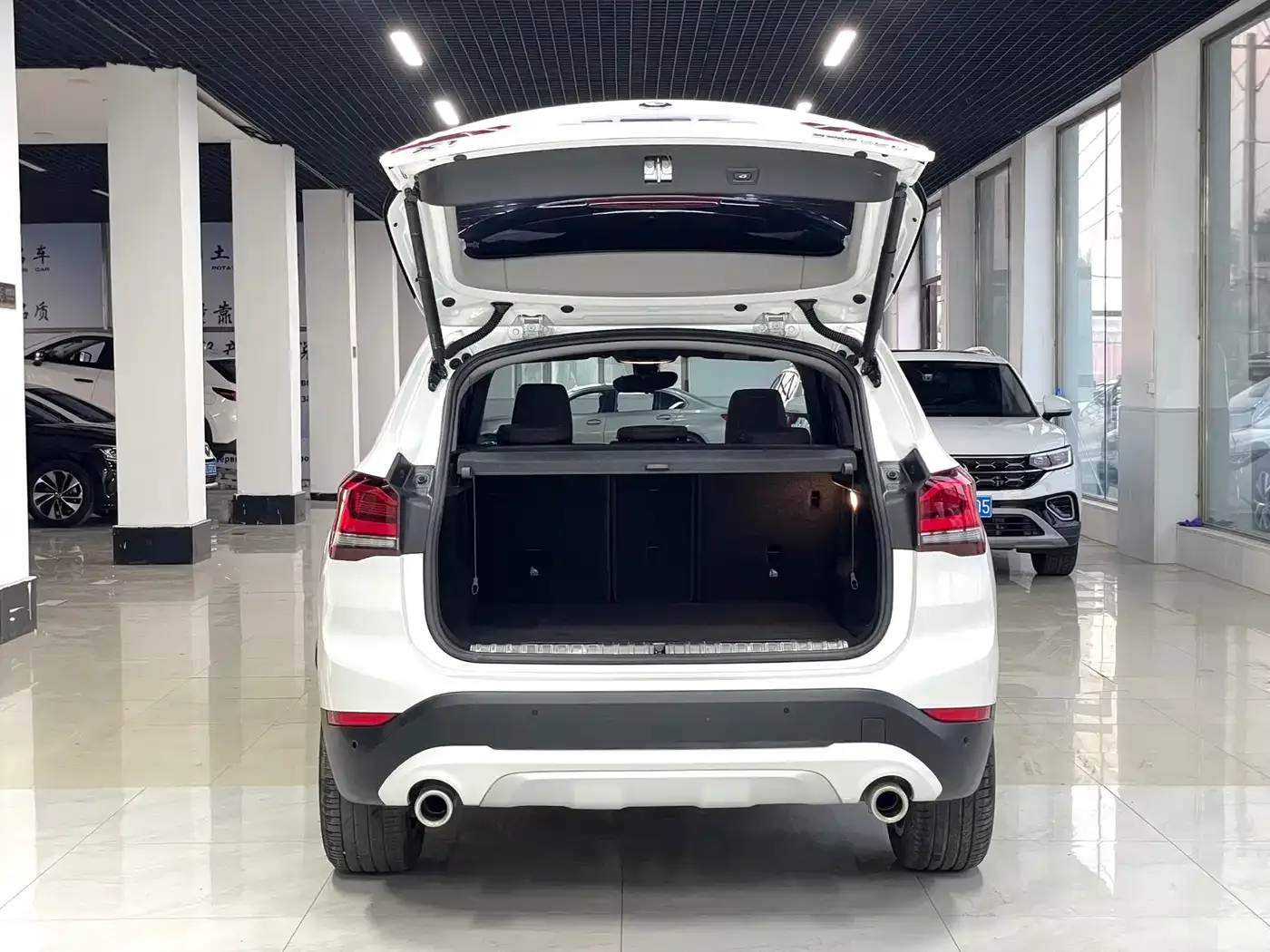 BMW BMW X1 2022 sDrive20Li Fashion — Фото автомобиля 17