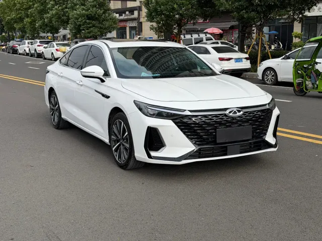 Chery Arrizo 8 — Фото автомобиля 3