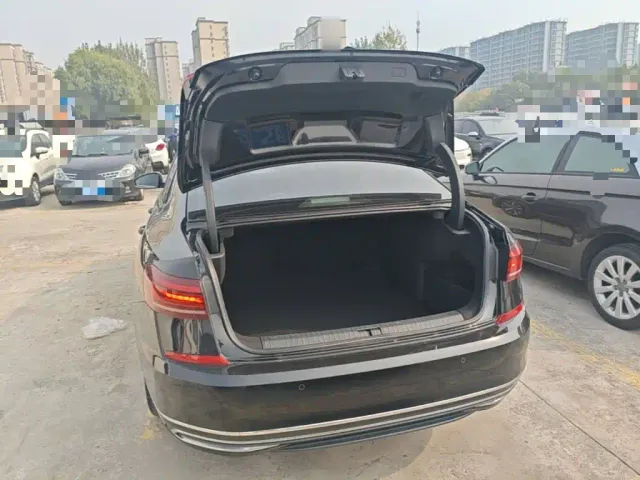Volkswagen Passat — Фото автомобиля 18