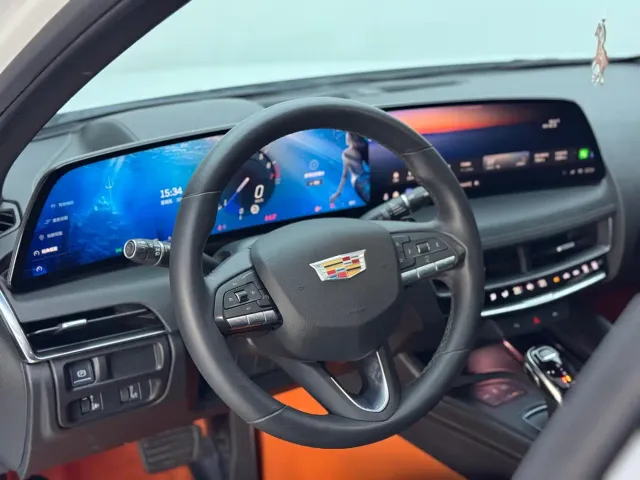 Cadillac CT5 — Фото автомобиля 15