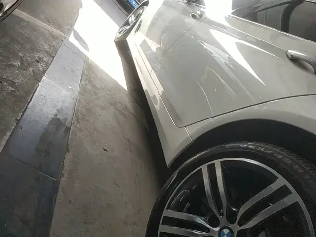 BMW 5 Series — Фото автомобиля 21