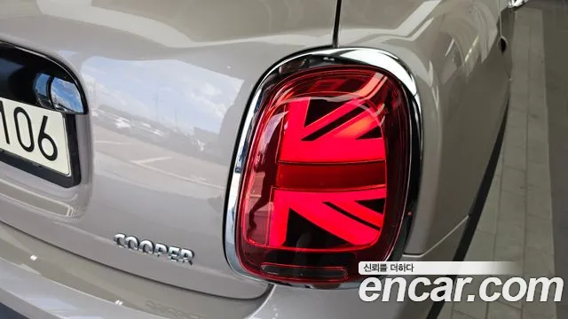 Mini Cooper Cooper 5 дверей Classic — Фото автомобиля 23