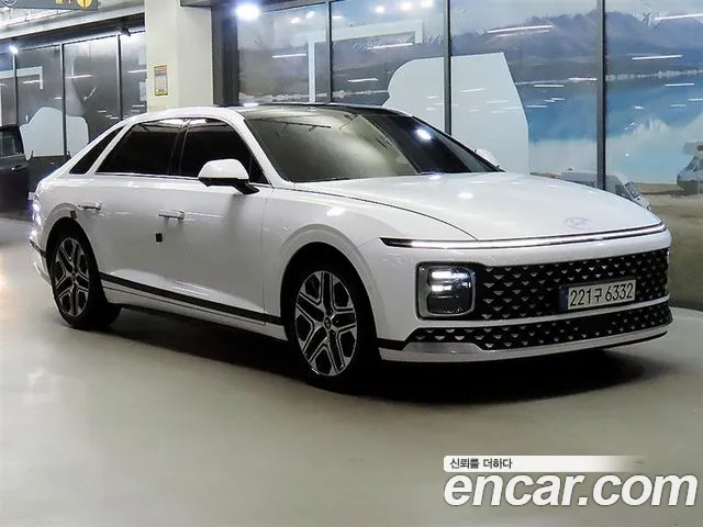 Фотография автомобиля — Hyundai Grandeur GN7