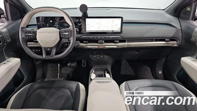 Kia EV3 Long Range 2WD — Фото автомобиля 7