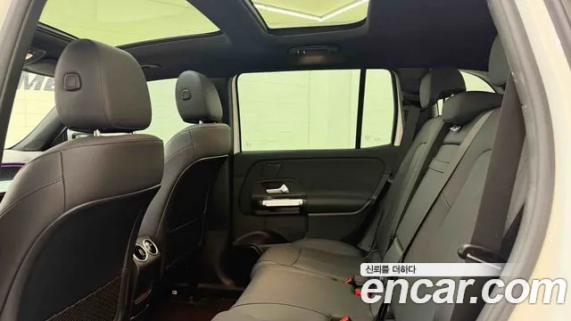 Mercedes-Benz EQB X243 — Фото автомобиля 20