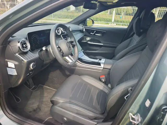 Mercedes-Benz C-Class — Фото автомобиля 10