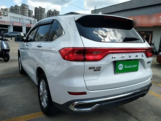 Haval M6 — Фото автомобиля 4