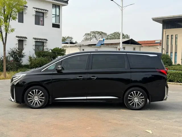 GAC Trumpchi M8 — Фото автомобиля 4