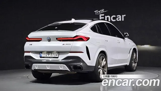 Фотография автомобиля — BMW X6 X6 (G06) M50i