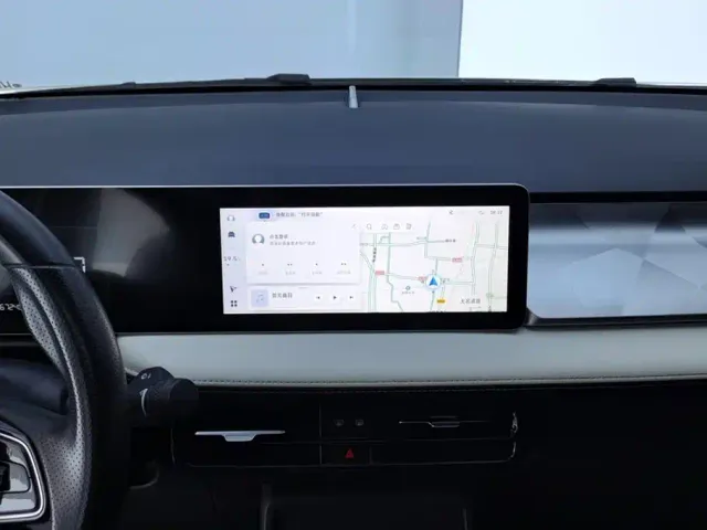 Geely Geometry E Firefly — Фото автомобиля 13