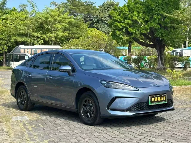 BYD Seal 05 DM-i — Фото автомобиля 3