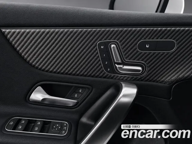 Mercedes-Benz A-Class — Фото автомобиля 13
