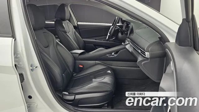 Hyundai Avante — Фото автомобиля 16