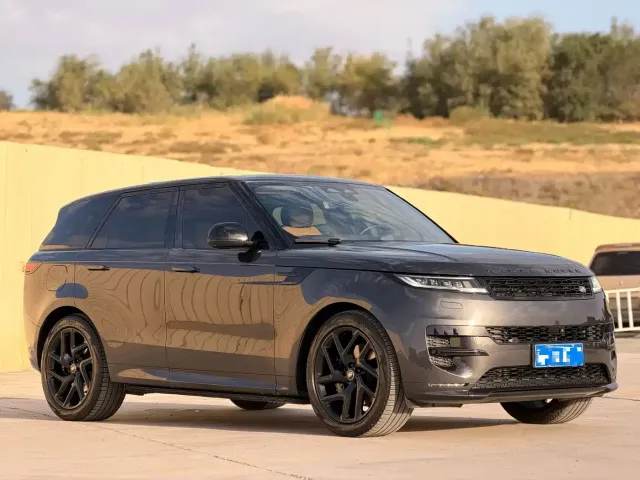 Land Rover Range Rover Sport — Фото автомобиля 2