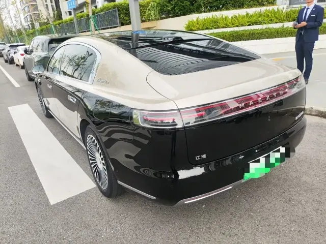 Zunjie Zunjie S800 2025 Extended Range Starlight Premium Edition 5-Seater — Фото автомобиля 6