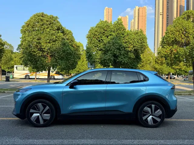 Deepal S05 — Фото автомобиля 6