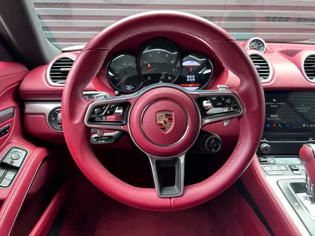 Porsche 718 — Фото автомобиля 7