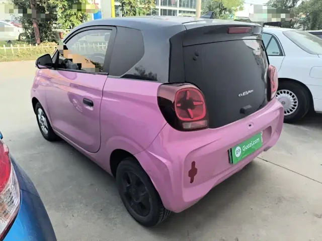 Roewe Clever — Фото автомобиля 4