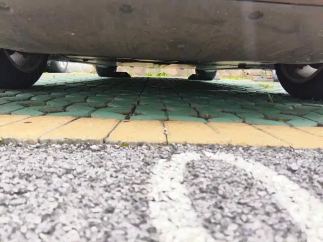Tesla Model Y — Фото автомобиля 9
