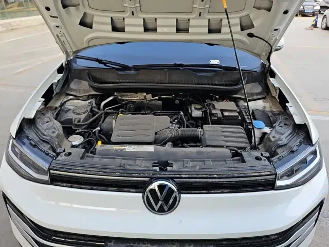 Volkswagen Tharu — Фото автомобиля 10